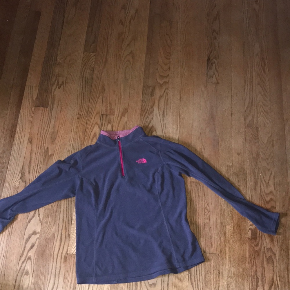The North Face Lightweight Fleece Pullover